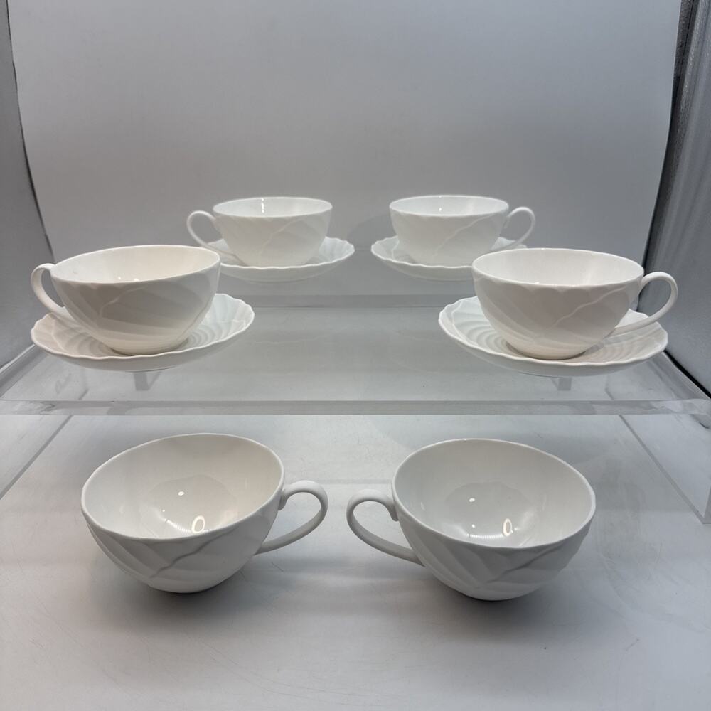 MARCHESA BY LENOX White Pleated Swirl 6 Cups & 4 Saucers Fine Bone China